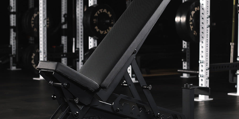 How to Choose an Adjustable Weight Bench: A Home Gym Buying Guide