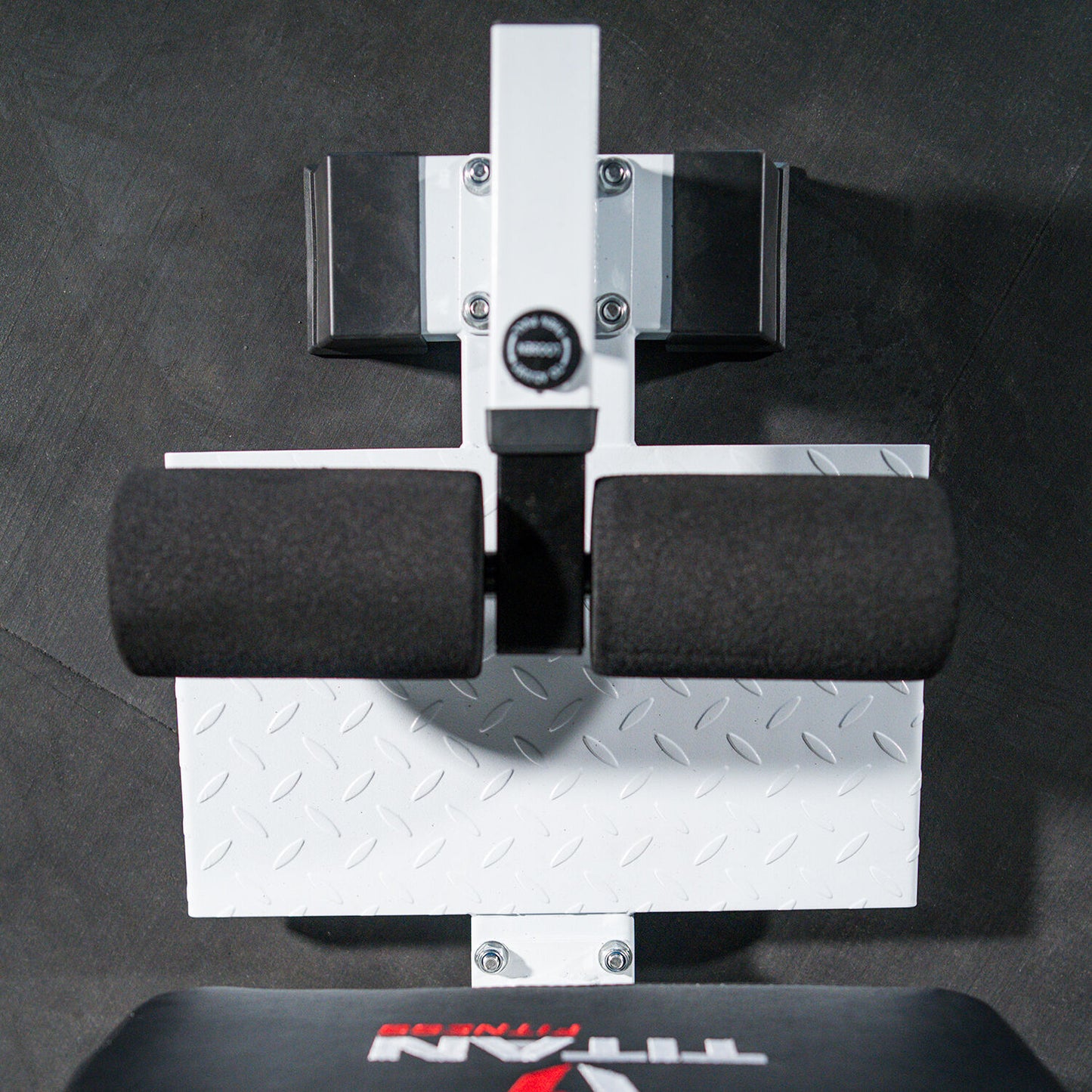 Scratch and Dent, Sissy Squat Machine - view 4