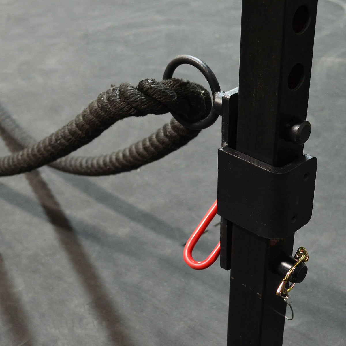 Scratch and Dent - J-Hook Battle Rope Ring Attachment