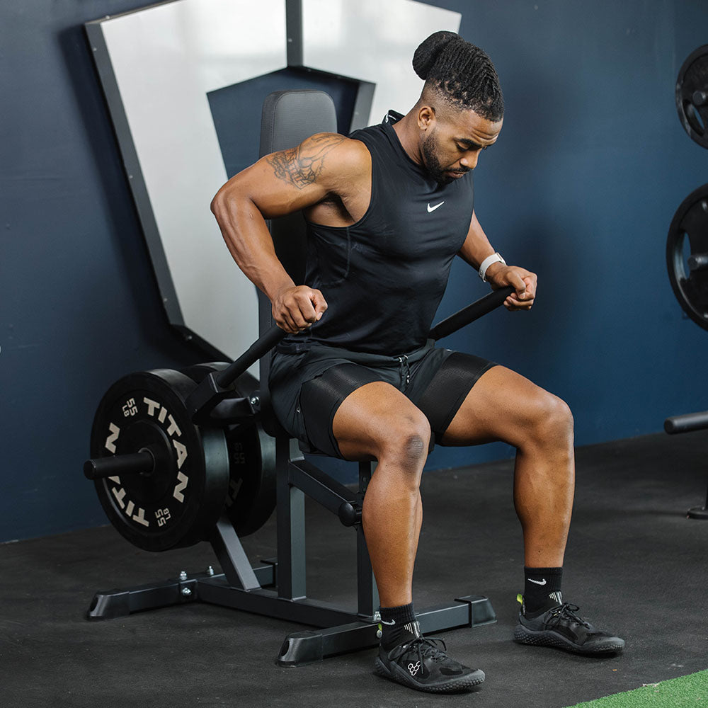 Plate-Loaded Seated Dip Machine - view 2