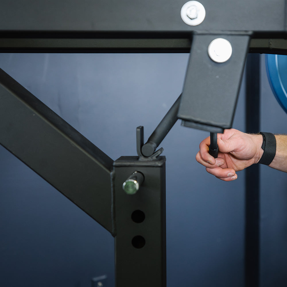 Leverage Squat Machine - view 9