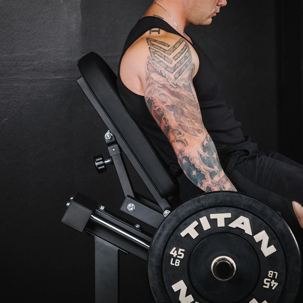 Plate-Loaded Linear Hack Squat Machine - view 5
