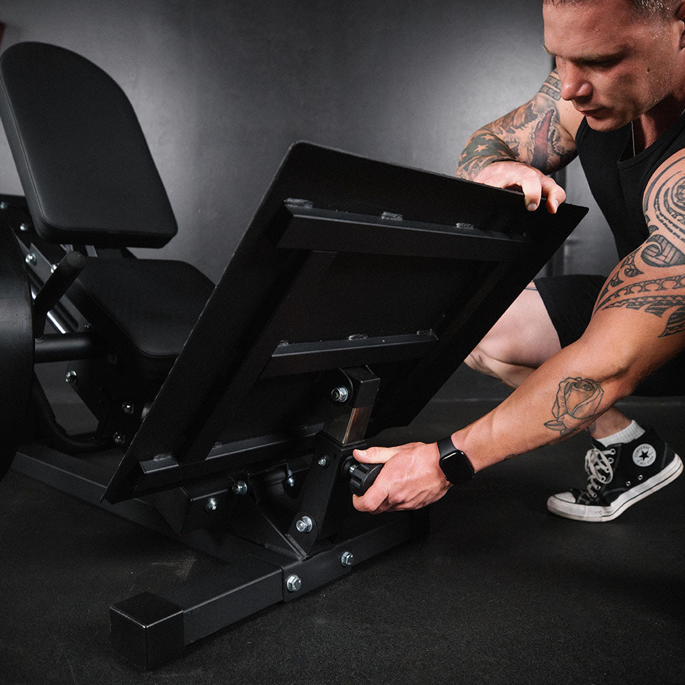 Plate-Loaded Linear Hack Squat Machine - view 9