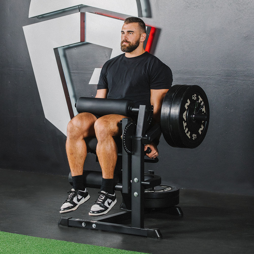 Leg Extension & Hamstring Curl Machine - view 6
