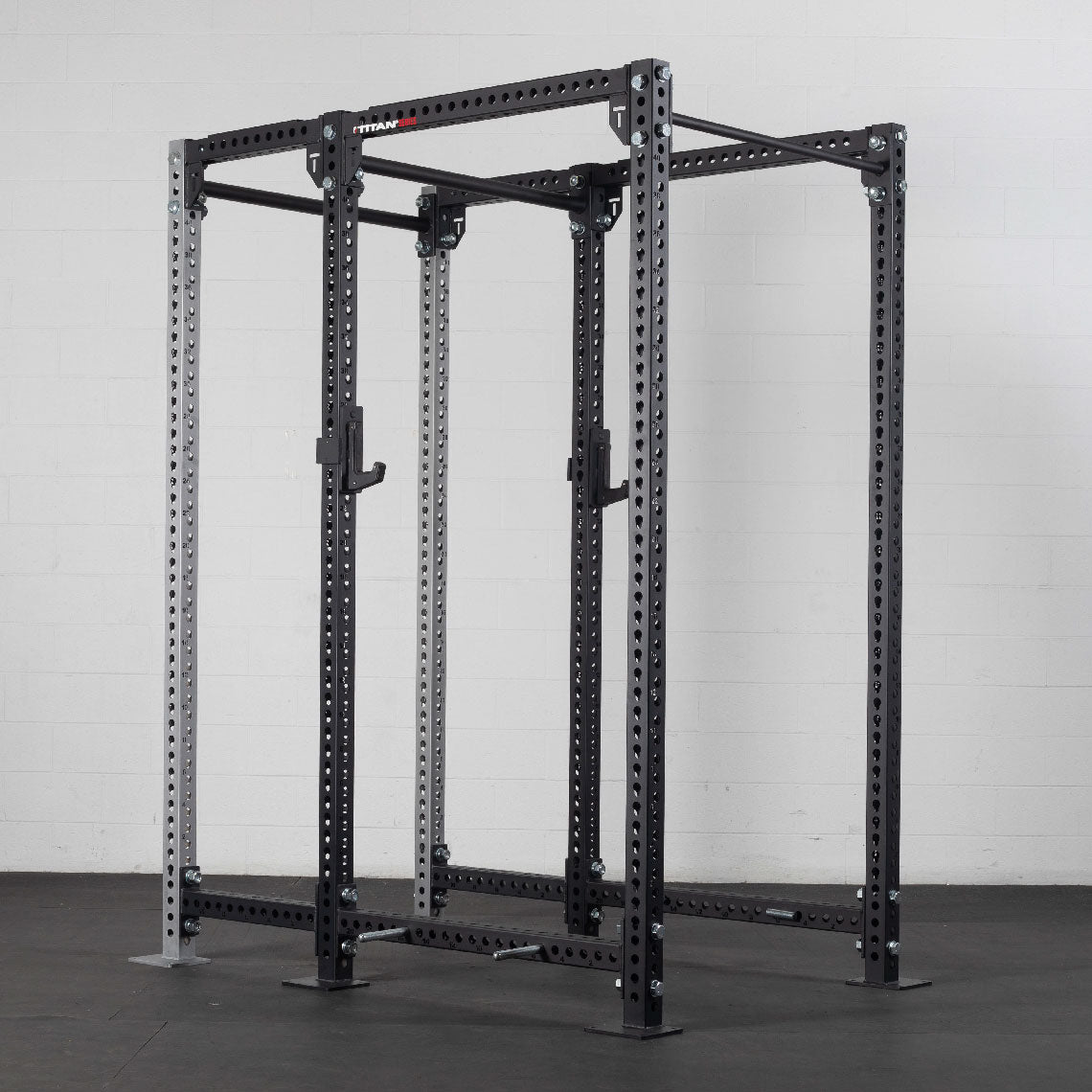 TITAN Series 24" Extension Kit - Extension Color: Silver - Extension Height: 90" - Crossmember: 1.25" Pull-Up Bar | Silver / 90" / 1.25" Pull-Up Bar - view 166