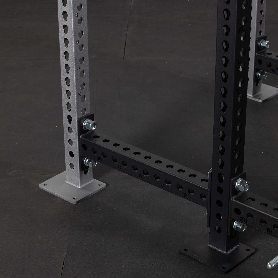 TITAN Series 24" Extension Kit - Extension Color: Silver - Extension Height: 100" - Crossmember: None | Silver / 100" / None - view 183