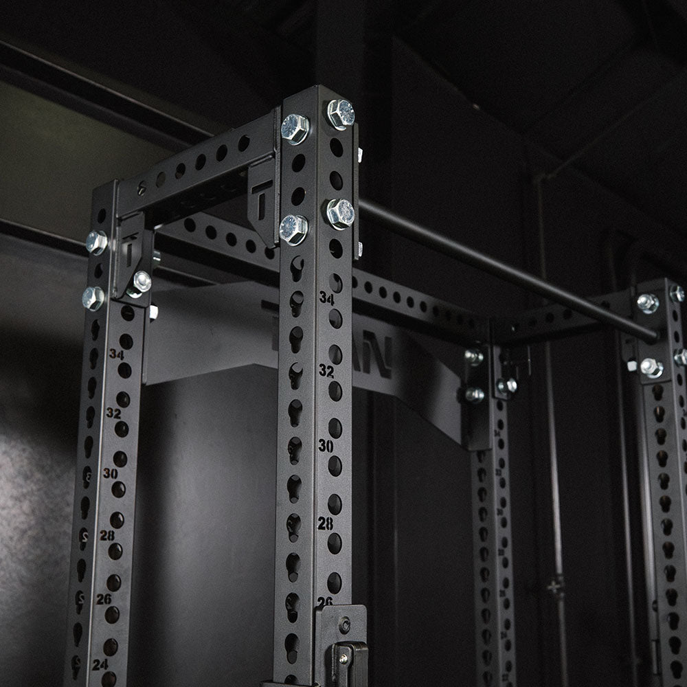 TITAN Series Half Rack | 16in