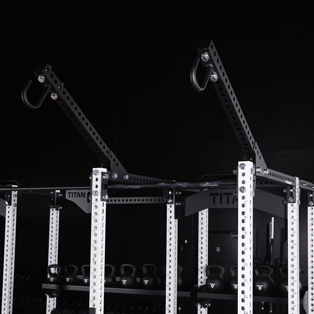 TITAN Series Rack Mounted Outrigger Arms