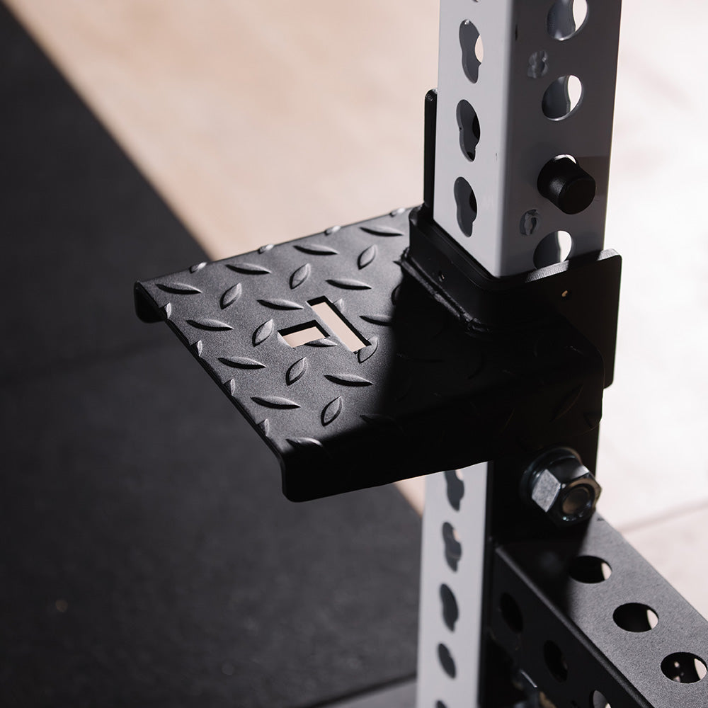 TITAN Series Rack-Mounted Step-Up Platform