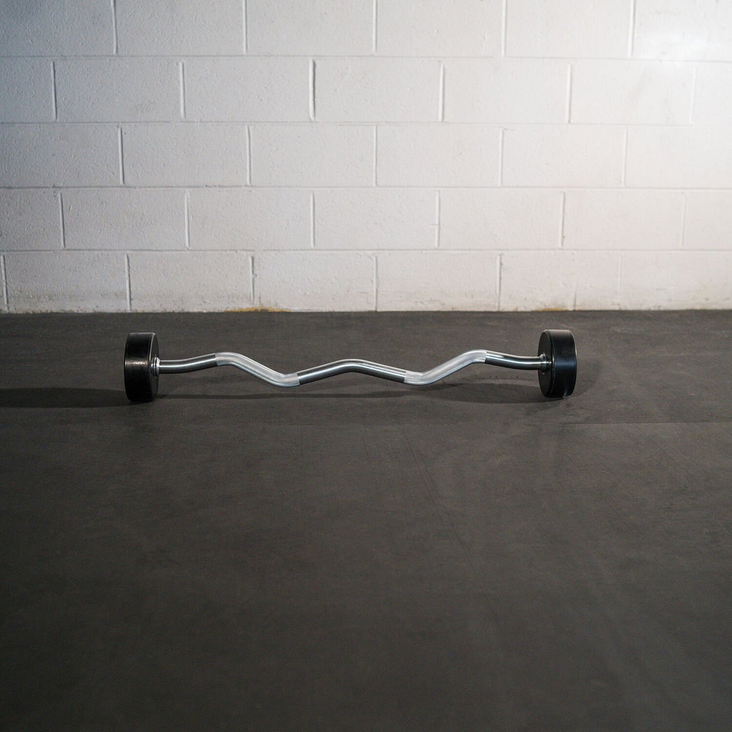 SCRATCH AND DENT - Rubber Fixed Barbell – EZ Curl – 40 LB - FINAL SALE - view 4