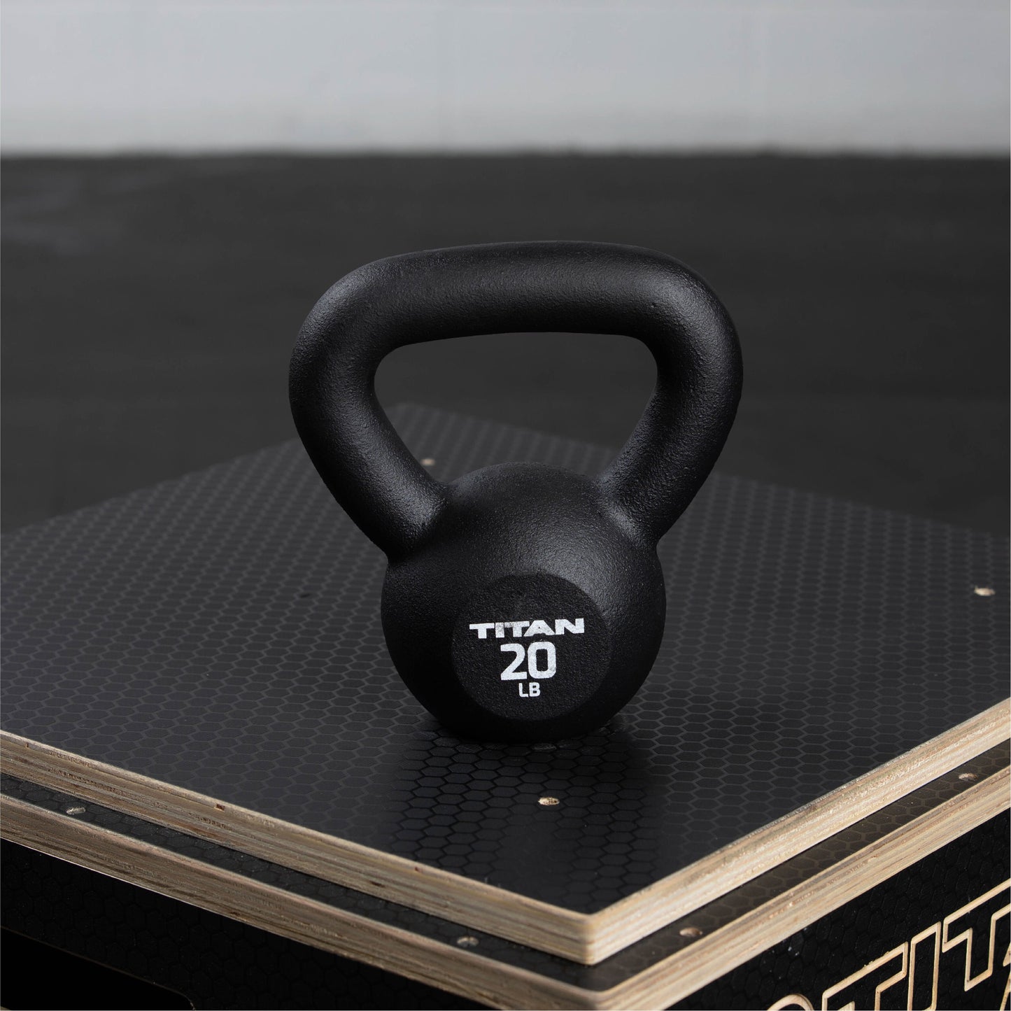 SCRATCH AND DENT - 20 LB Cast Iron Kettlebell - FINAL SALE - view 3