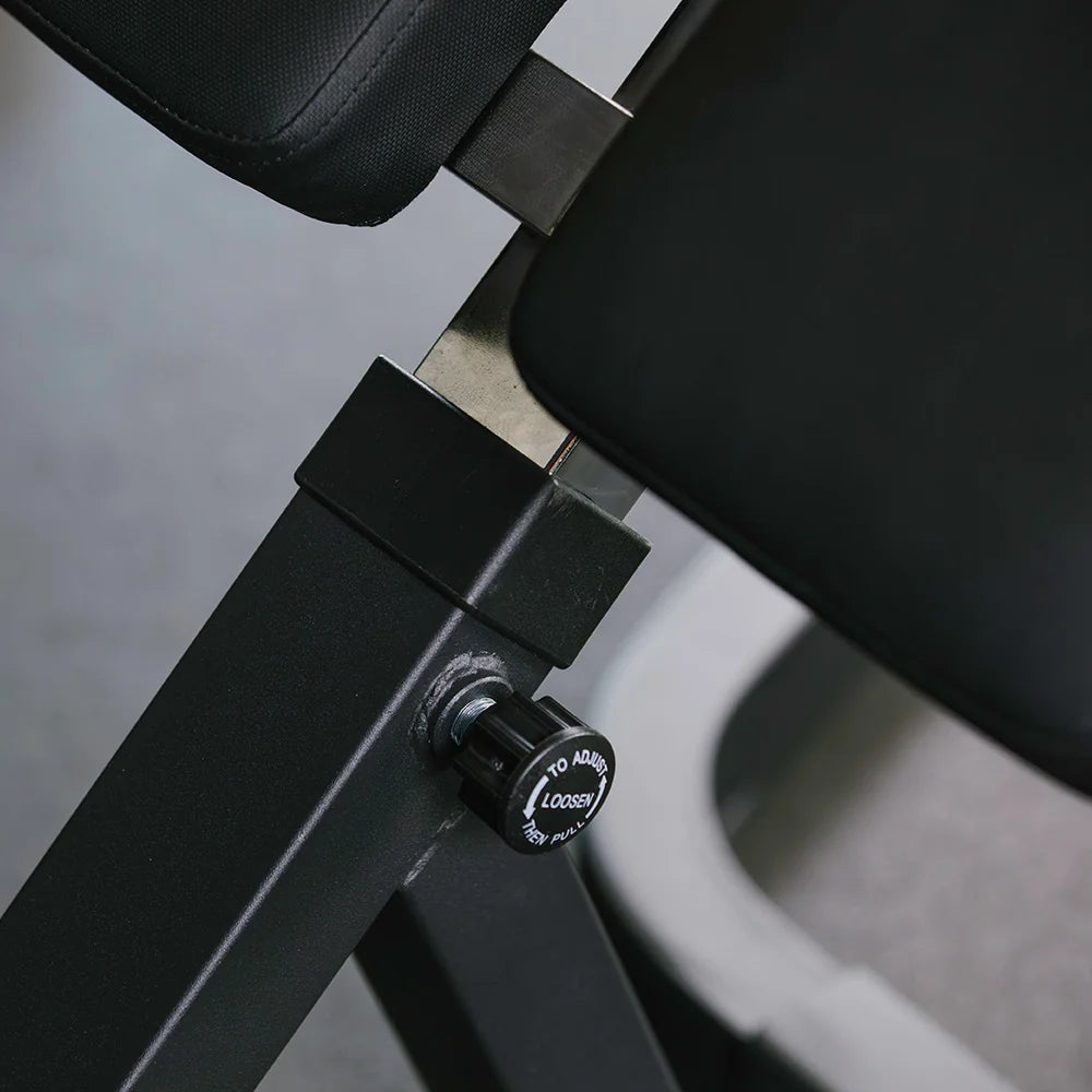 Roman chair back hyperextension machine, adjustment knob